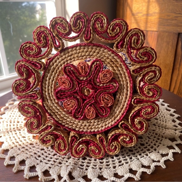 10 Woven Boho Trivets with Floral Design EUC - Picture 5 of 15